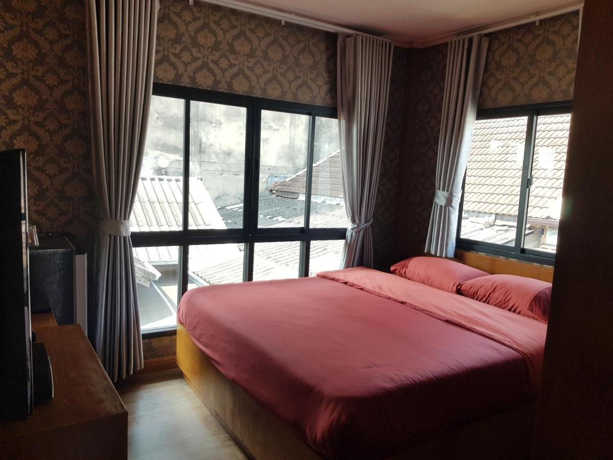 Tepbunthom Hostel Bangkok Dış mekan fotoğraf